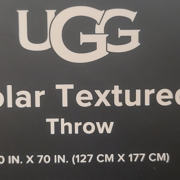 Ugg grey polar textured throw blanket 50x70 in. - Picture 7 of 7